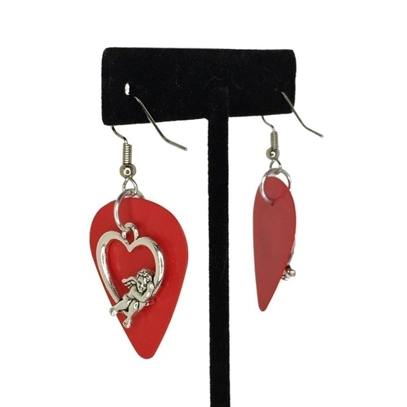 HAND Crafted Drop Earrings  Recycled Guitar Pick Cherub Sleeping in Heart New - Picture 2 of 8